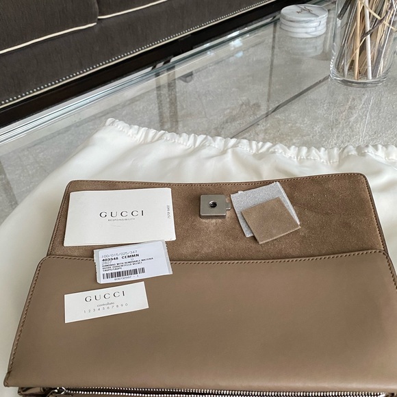 Gucci - Medium Dionysus - Picture 6 of 8